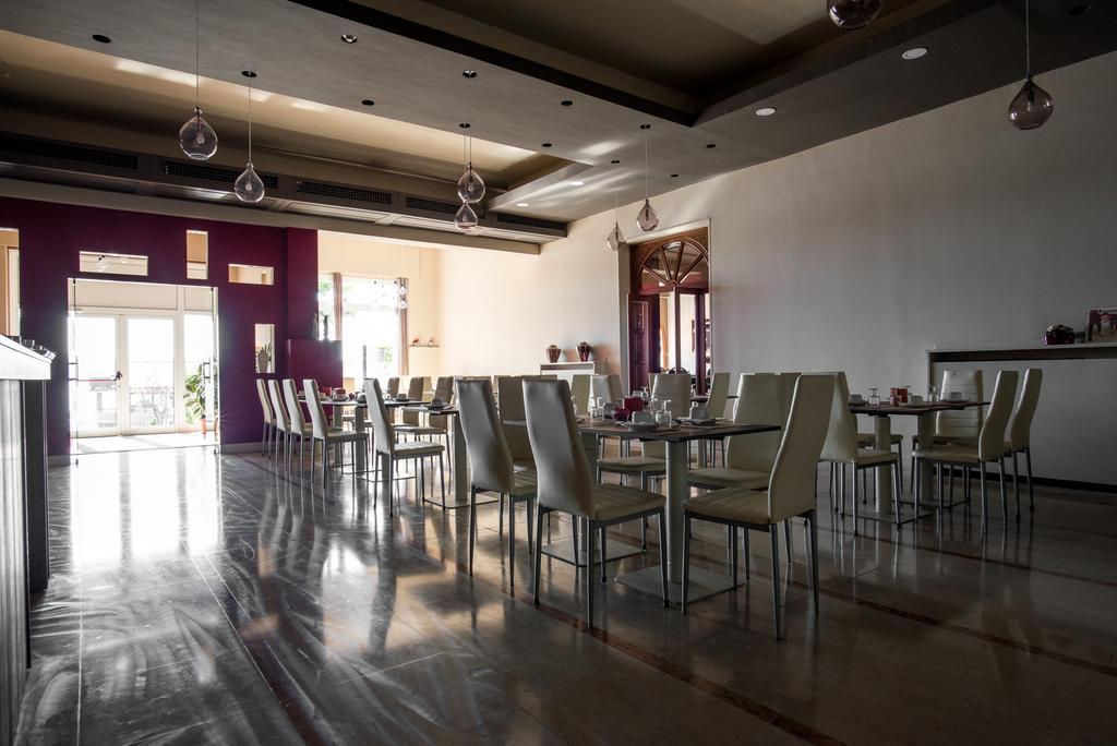 Hotel Royal Viverone Ngoại thất bức ảnh