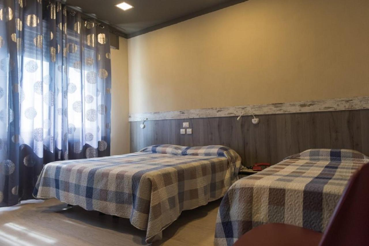 Hotel Royal Viverone Ngoại thất bức ảnh